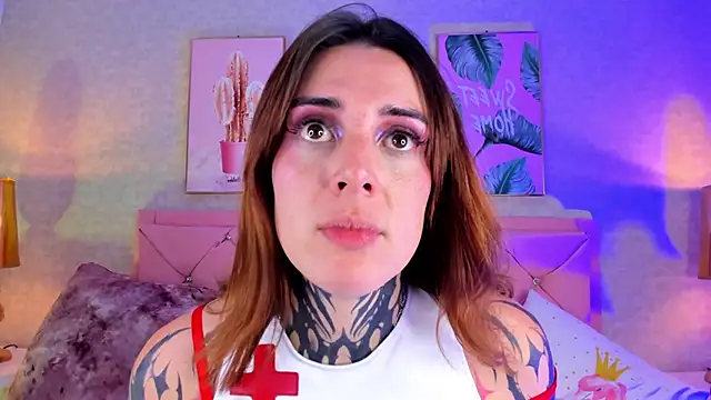 mystikdoll's Webcam Show