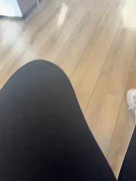 nanaisbackk's Webcam Show