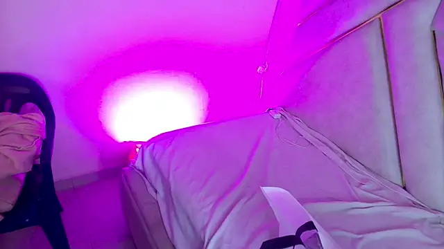 Dahiana_Dmour_ Webcamshow