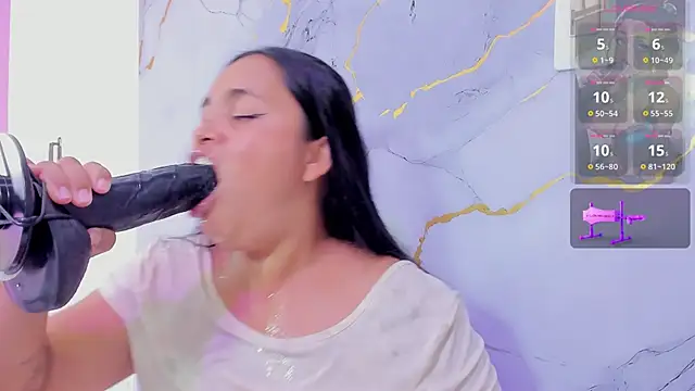 susan__bigass 现场XXX聊天