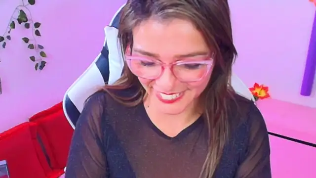 Онлайн чат XXX Carol_Miss2