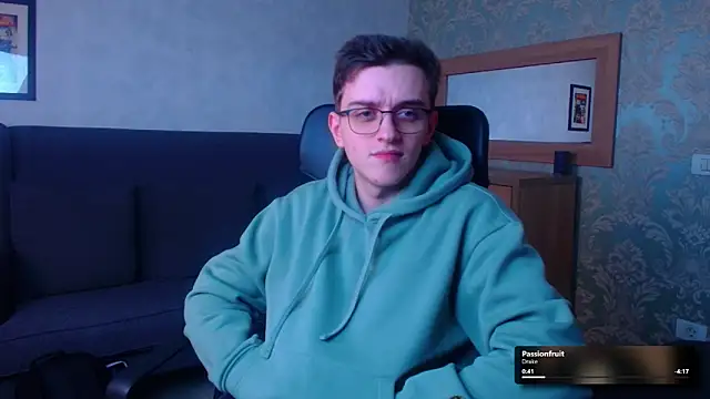 FelixStarkk élő XXX-chatje