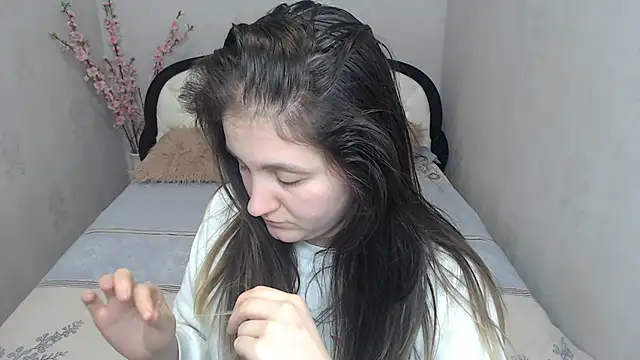 Chat XXX en directo de Holliy_Cooper