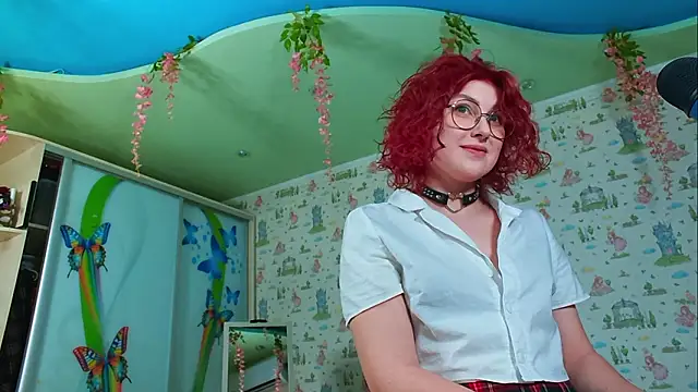 Chatroom XXX en direct de SmokyRose