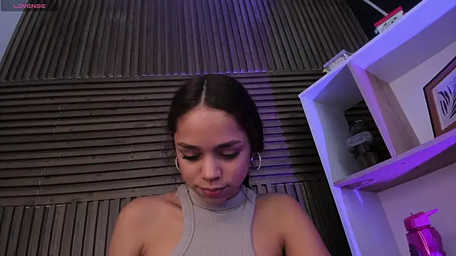 CarolineFyre's Live XXX Chat