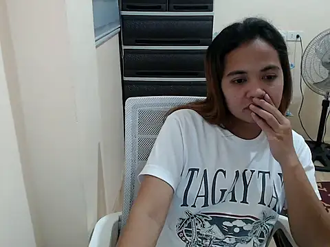 xTheLastVIRGINx Live XXX Chat