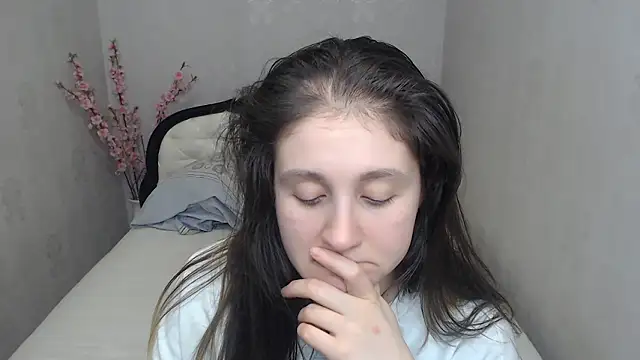 Holliy_Cooper Chat XXX live