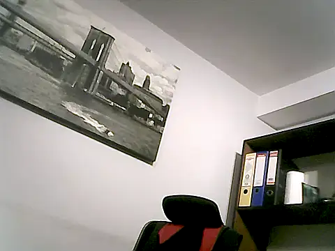 mastercharisma35 Adlı Modelin Canlı XXX Sohbeti