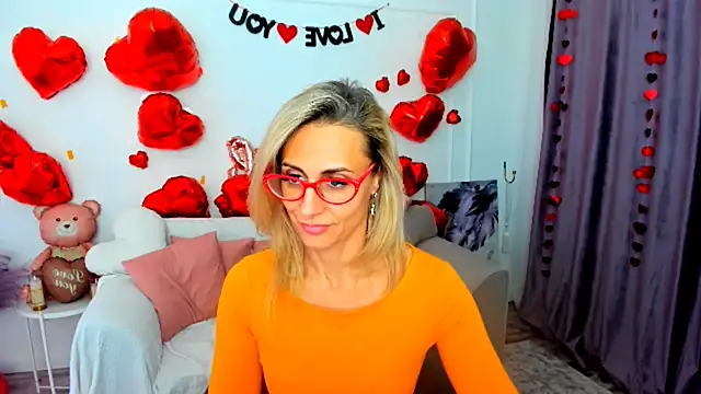 MuseOfStage Chat XXX in diretta