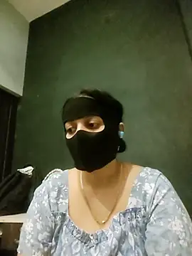 Tamil_shalini Adlı Modelin Web Kamerası Şovu