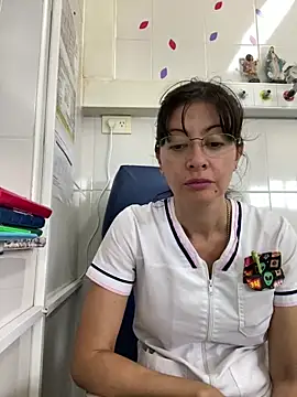 Chat +18 de aphrodite_sexy ao vivo