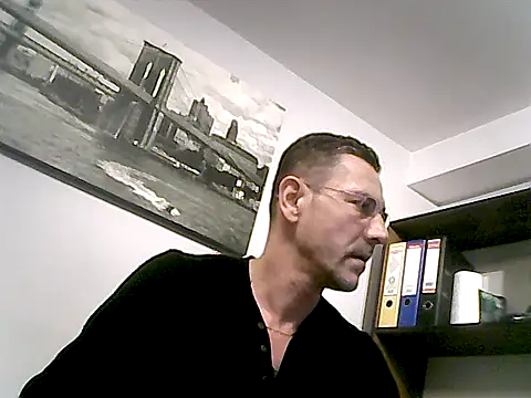 mastercharisma35 现场XXX聊天