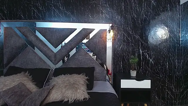 TiffanyMartinez Chat XXX live