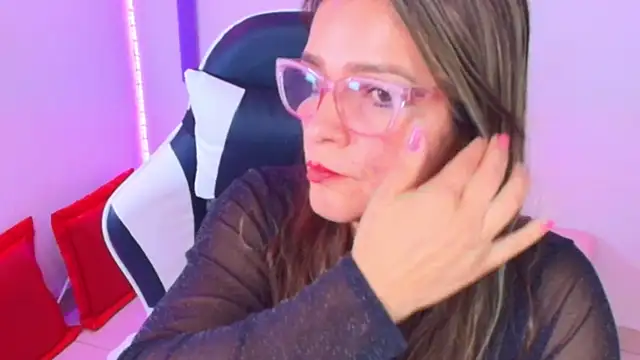 دردشة Carol_Miss2 الجنسية المباشرة