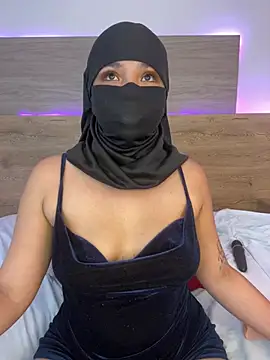 nashi_ra élő XXX-chatje