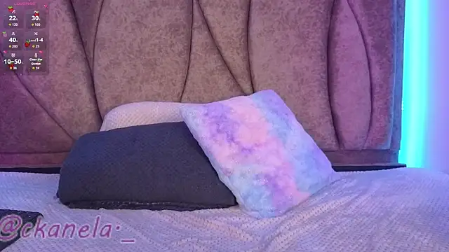 Kanela_miller_ Show in webcam