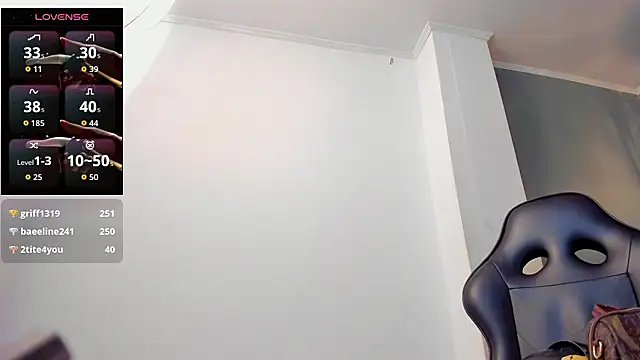 Hanna_Becker_ Chat XXX in diretta