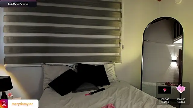 MERIDA_TAYLOR Chat XXX live