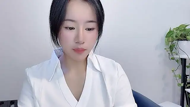 chloe-01 Live XXX-Chat