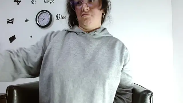 ElaMurray02 Live XXX-chat