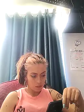 Chat XXX en directo de Tefannyy_