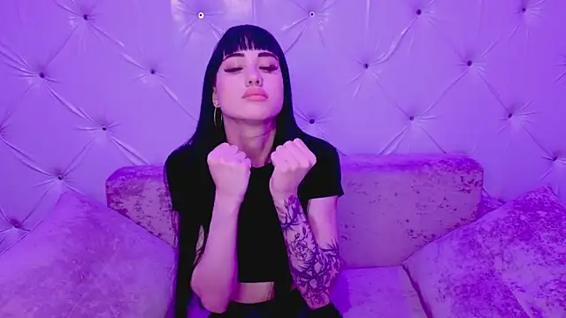 1Sweettykeyte2 Show in webcam