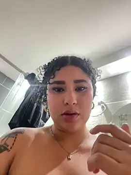 AngelIinHell élő XXX-chatje