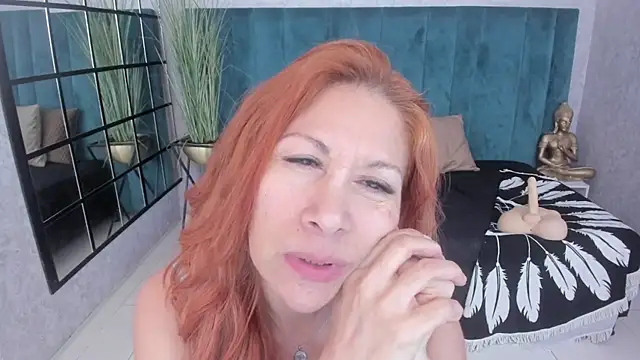 Chatroom XXX en direct de cintiagreyx