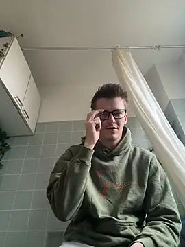 Toyjungee Live XXX-chat