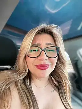 DIANITA_1988 现场XXX聊天