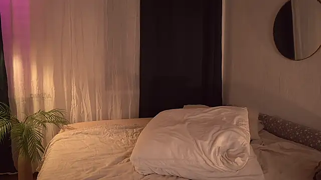 Chat XXX en directo de ifuckingtoy_