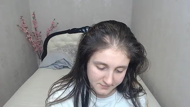 Chatroom XXX en direct de Holliy_Cooper