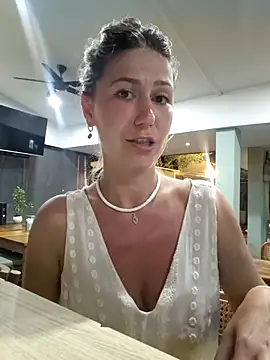 CelynaRoss Webcam show