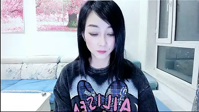 NIAN-er élő XXX-chatje