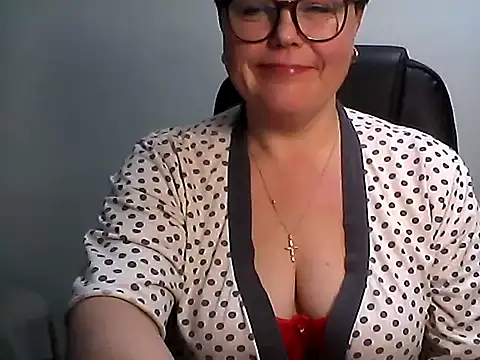 EllaLove2277: απευθείας συνομιλία ΧΧΧ