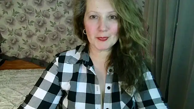 AriaTasty élő XXX-chatje