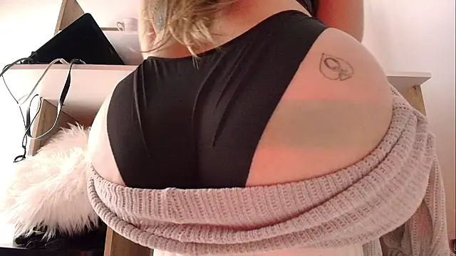 dulcepurnimaqos: απευθείας συνομιλία ΧΧΧ