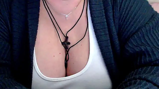 Онлайн чат XXX mayasmith