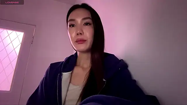 Chat +18 de Lyrianel ao vivo