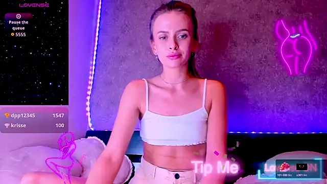 madina_taher Obrolan Langsung XXX