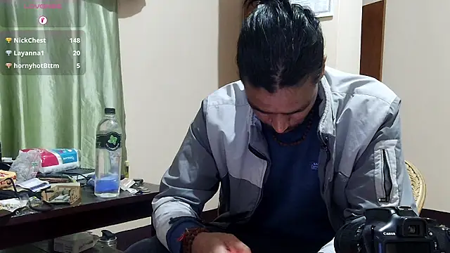 Chat XXX en directo de Gre3k_god