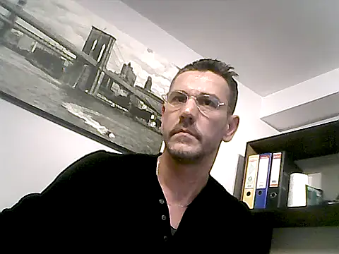 Онлайн чат XXX mastercharisma35