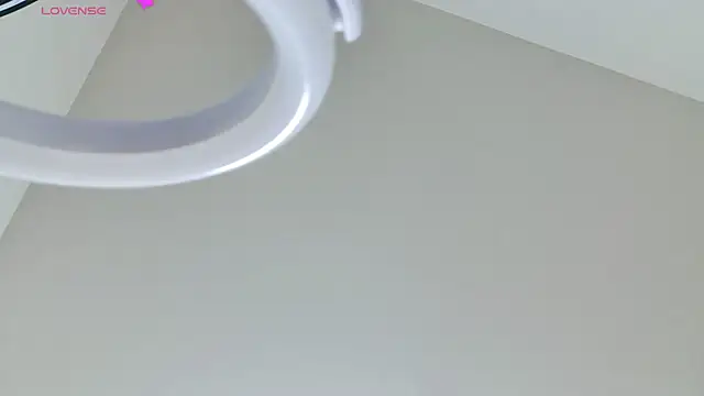 anchan_: απευθείας συνομιλία ΧΧΧ