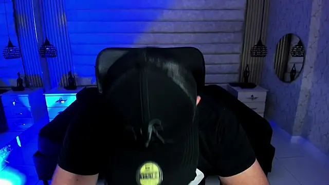 Chat XXX Live jhon_bear03