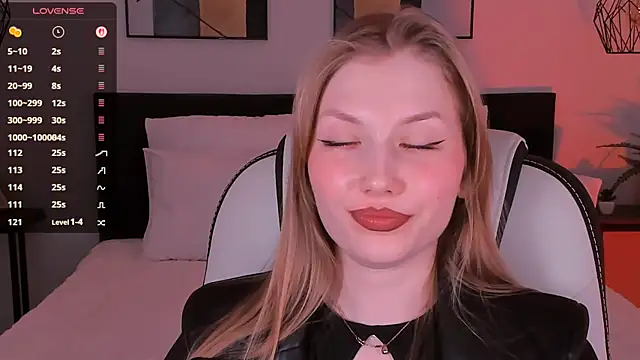 DakotaMabs' Live XXX Chat