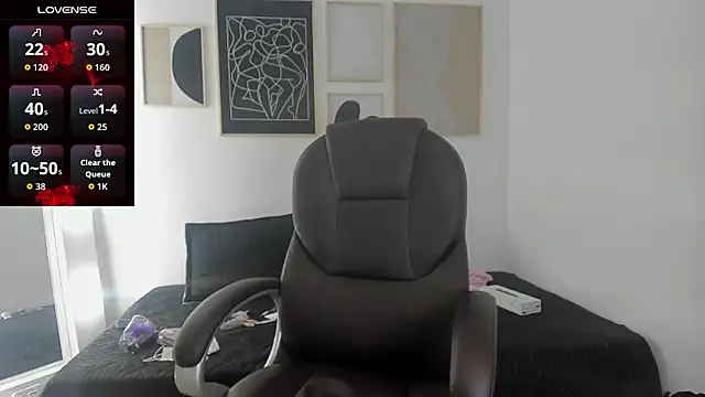 Živý XXX chat _sharlotte777