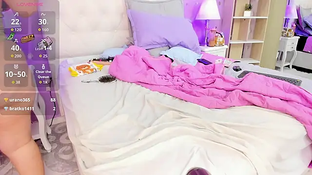 rousse_millers' Live XXX Chat