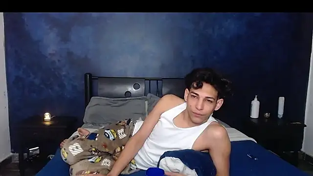 Dirtymatthew's Live XXX Chat