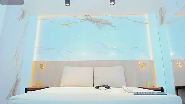 susan_elliot: онлайн-секс-чат