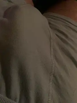 MuzzyFacing Webcam Show